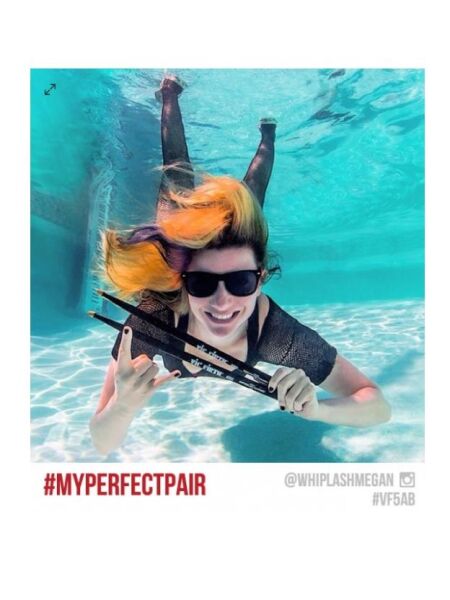 VICFIRTH V5AB BAGET 5A WOOD BLACK, HICKORY, 0.565''x16''