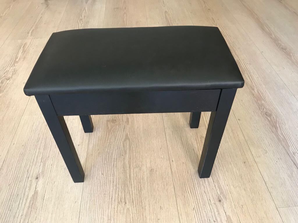 CREMONIA PTCBK 50 CM PİYANO TABURESİ, SİYAH, SANDIKLI